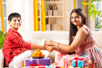 Rakhi shubh muhurat