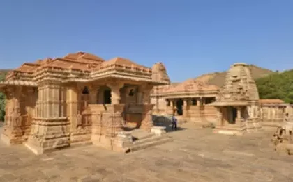 नारायण के 'सहस्रबाहु' अवतार को समर्पित राजस्थान का 1000 साल पुराना भव्य मंदिर, क्यों पड़ा 'सास-बहू' नाम?
