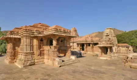 नारायण के 'सहस्रबाहु' अवतार को समर्पित राजस्थान का 1000 साल पुराना भव्य मंदिर, क्यों पड़ा 'सास-बहू' नाम?