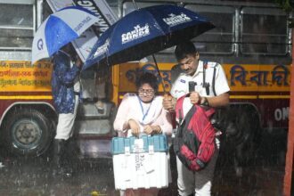 Bengal: EC orders repoll at 15 booths in South 24 Parganas district