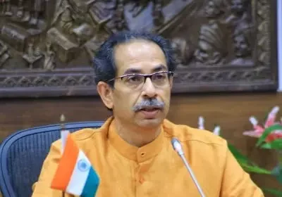 शिवसेना (यूबीटी) ने महाराष्ट्र की कानून-व्यवस्था पर उठाए सवाल, कहा-सरकारी मशीनरी का 'सायरन' खामोश