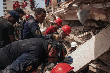 Venezuela Live Updates: More Rescuers Join Urgent Search for Quake Survivors