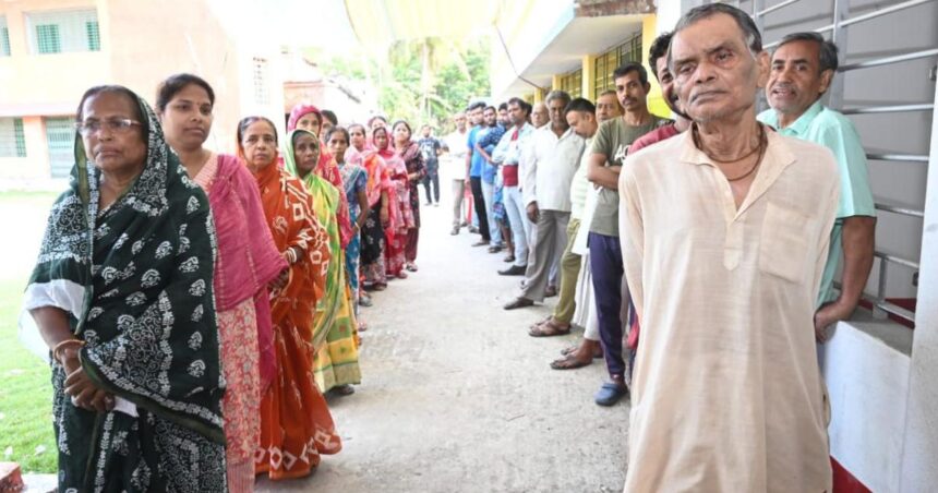 Bengal polls: 18.3% voter turnout till 9 am in second phase