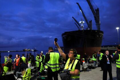 Hantavirus-hit cruise ship arrives in Spain's Canary Islands