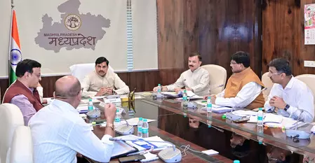 मध्‍य प्रदेश में नागरिकों के लिए सुगम परिवहन सेवा योजना शीघ्र प्रारंभ करें : मोहन यादव