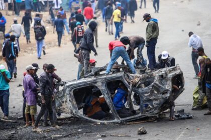 Kenyan public transport operators call off strike after President vows to reduce fuel prices