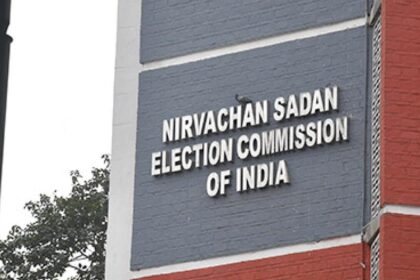 No repoll ordered in Tamil Nadu, West Bengal: ECI officials