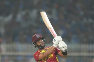 'Need to do more to beat India' - Du Plessis, Kumble say WI 'played it safe'