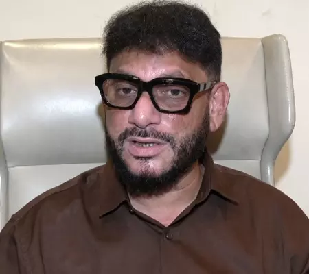 एसआईआर प्रक्रिया में लोगों की मदद को आगे आई एआईएमआईएम, लॉन्च किया मोबाइल ऐप