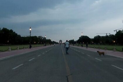 Dust storm, winds up to 92 kmph hit Delhi; IMD issues red alert