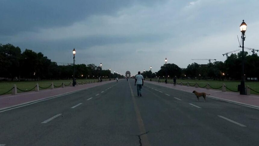 Dust storm, winds up to 92 kmph hit Delhi; IMD issues red alert