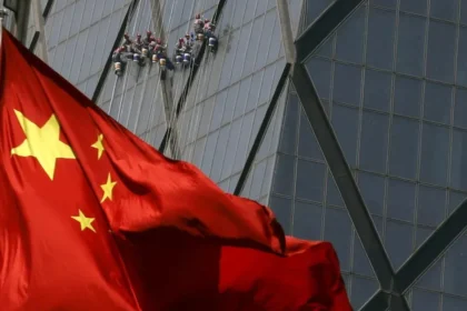 China confronts G7 during Macron’s call by defending free trade
