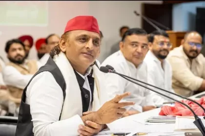 सर्राफा कारोबार संकट में, व्यापारी पुलिस उगाही से परेशान: अखिलेश यादव