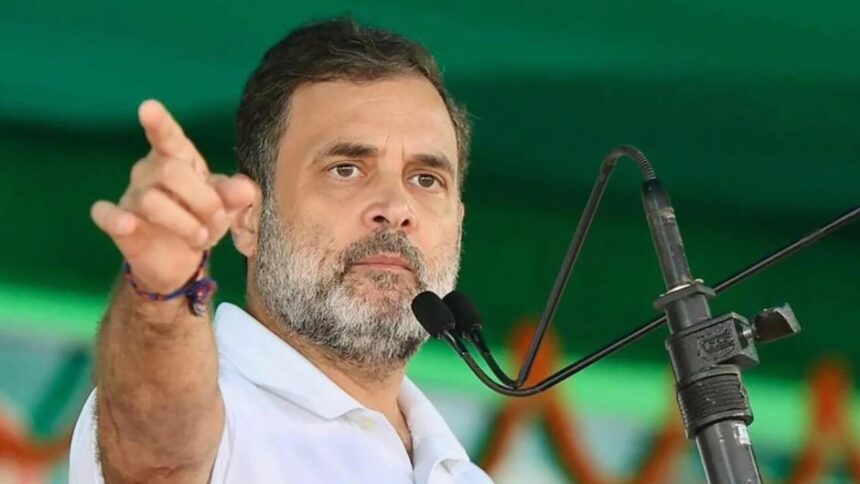 “यह युवाओं के भविष्य की चोरी..” महाराष्ट्र TET पेपर लीक को लेकर भाजपा सरकार पर भड़के राहुल गांधी, जानें क्या कहा