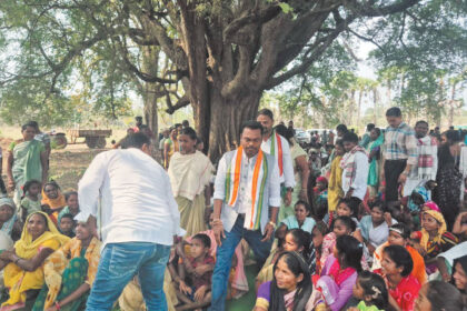 जिला कांग्रेस अध्यक्ष का ग्रामीण क्षेत्रों का दौरा
