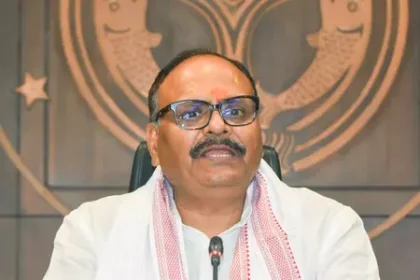 यूपी :उपमुख्यमंत्री ब्रजेश पाठक का अखिलेश पर पलटवार, बोले-संवाद से डरते हैं झूठ के सौदागर
