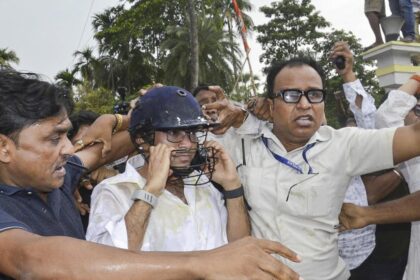 'Ugly face of BJP's politics of revenge': Opposition leaders condemn attack on TMC's Abhishek