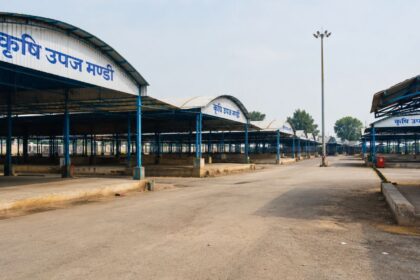 MP मंडी टैक्स बढ़ोतरी पर बवाल: आज प्रदेशभर की मंडियां बंद, किसानों-व्यापारियों में बढ़ा तनाव