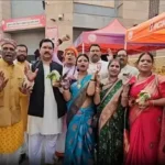 भोजशाला फैसले के बाद ज्ञानवापी पर तेज हुई मांग, काशी विश्वनाथ मंदिर में दर्शन करने पहुंचे पक्षकार और अधिवक्ता