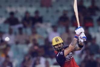 Kohli’s masterful knock powers Royal Challengers to the top