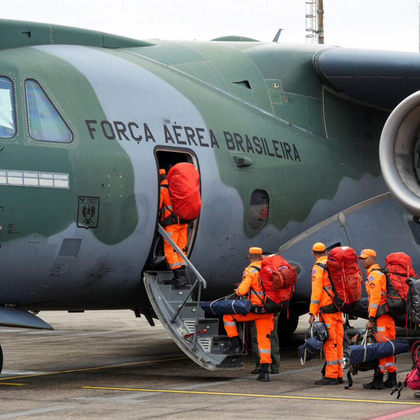 Nations Send Rescue Teams and Aid to Venezuela After Earthquakes