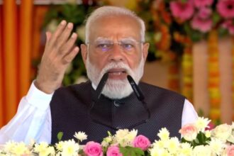 PM Modi ने हरदोई में गंगा एक्सप्रेस-वे का उद्घाटन किया, बोले- ये यूपी के विकास की नई लाइफलाइन बनेगा