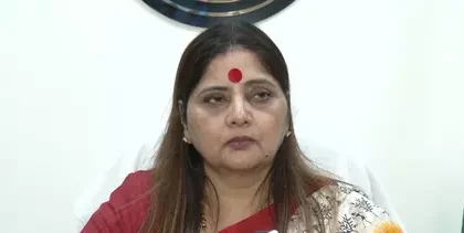 ममता बनर्जी के आरोपों को यूपी महिला आयोग ने बताया निराधार