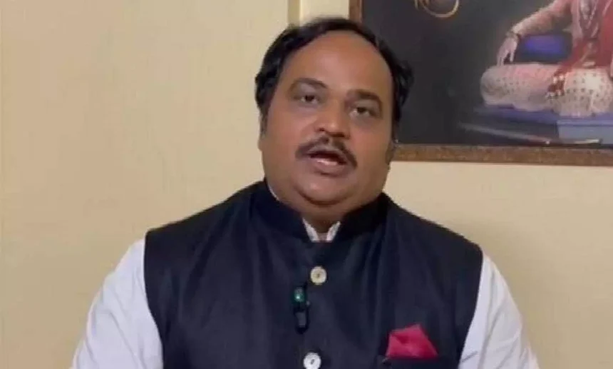 केरल कांग्रेस में कोई खींचतान नहीं, जल्द मिलेगा नया मुख्यमंत्री: आनंद दुबे