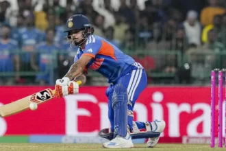 T20 World Cup: India outplay Pakistan by 61 runs