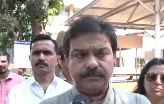 महाराष्ट्रः विशेषाधिकार समिति के सामने पेश हुईं सुषमा अंधारे, प्रसाद लाड ने पूछे 22 सवाल