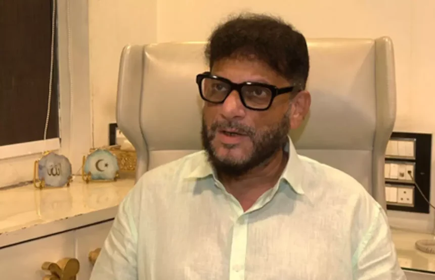 बकरीद पर पाबंदियों से नाराज़: वारिस पठान का तीखा हमला
