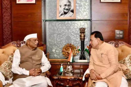 राज्यपाल हरिभाऊ बागड़े से मिले मंत्री जोगाराम पटेल, शिष्टाचार भेंट में हुए संवाद