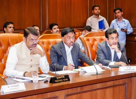 महाराष्ट्र, यूपी मॉडल पर खाद की लिंकिंग पर रोक लगाएगा : कृषि मंत्री दत्तात्रेय