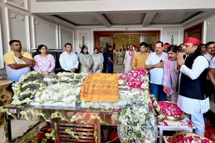 लखनऊ के भैसाकुंड में होगा मुलायम सिंह यादव के बेटे प्रतीक यादव का अंतिम संस्कार