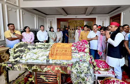 लखनऊ के भैसाकुंड में होगा मुलायम सिंह यादव के बेटे प्रतीक यादव का अंतिम संस्कार