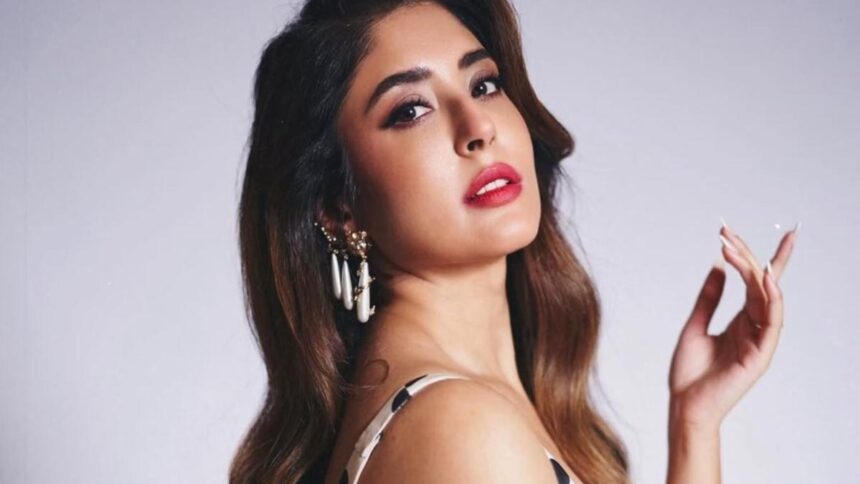 Kritika Kamra to headline upcoming drama film titled ‘Dumbbell’
