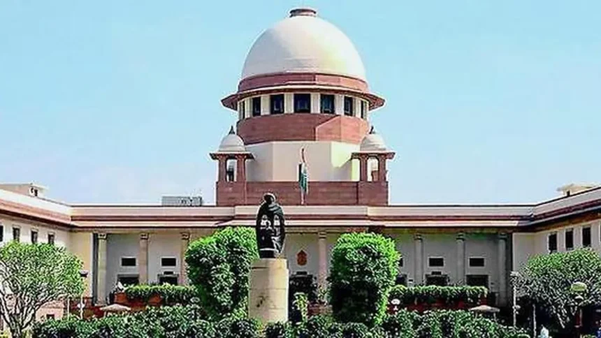 Homemakers are 'nation builders': SC says loss of wife's domestic care should be monetised at ₹30K
