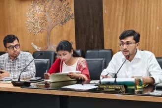 मुजफ्फरपुर में खाद्यान्न योजनाओं की समीक्षा, डीएम ने लापरवाही पर जताई नाराजगी