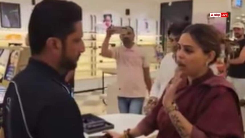 'इफ्तार से प्यार, तो तिलक से नफरत क्यों?' लेंसकार्ट विवाद पर बीजेपी की नाज़िया खान का बड़ा बयान