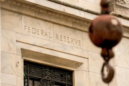 US Fed holds rates at 3.5-3.75% as four officials dissent amid West Asia uncertainty
