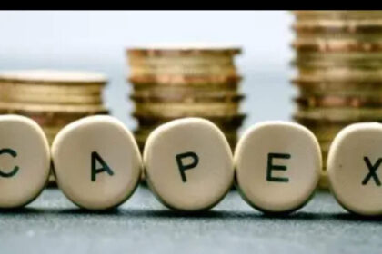 Govt plans to stick to budgeted capex, exit non-strategic areas