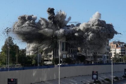 War worsens Lebanon's economic crisis with job losses, slow business, soaring prices