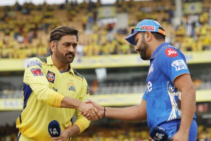 All eyes on Dhoni and Rohit as IPL's defining rivalry returns