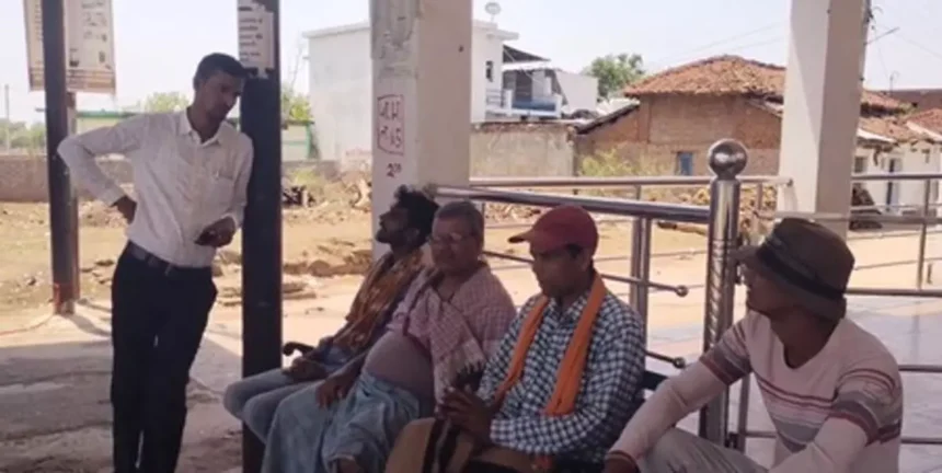 छत्‍तीसगढ़: मात्र 20 रुपए में लाखों का सुरक्षा कवच, प्रधानमंत्री सुरक्षा बीमा योजना से राहत महसूस कर रहे बालोद के लाभार्थी