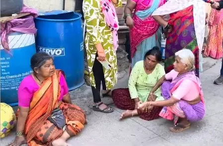 पुणे: जहरीली शराब पीने से एक घर के तीन सदस्यों समेत कम से कम 12 लोगों की मौत, सीएम ने दिए सख्त कार्रवाई के निर्देश