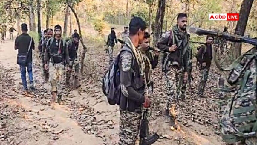 छत्तीसगढ़: 5 लाख के इनामी नक्सली कमांडर रूपी की मौत, सेना ने एनकाउंटर में किया ढेर