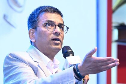 Supreme Court appoints former CJI D.Y. Chandrachud as mediator in Sanjay Kapur estate row