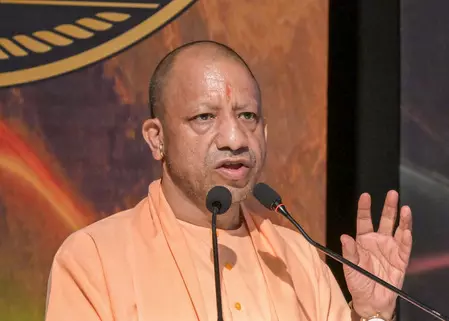योगी सरकार का तोहफा, 16 लाख कर्मचारियों और पेंशनर्स का बढ़ा महंगाई भत्ता