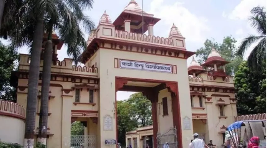 यूपी में 'ब्राह्मण' पर फिर बवाल, BHU के पेपर में पूछा ऐसा सवाल, सोशल मीडिया से लेकर शंकराचार्य तक विवाद में कूदे