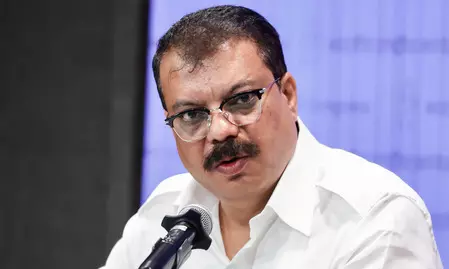 मध्य प्रदेश में पेसा प्रेरकों की सेवाएं निरंतर जारी रखी जाए: उमंग सिंघार